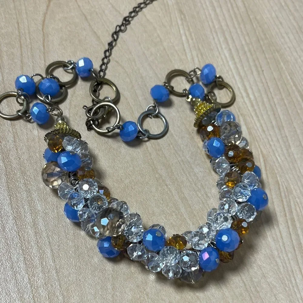 Vintage Women Elegant Blue and Gold Beaded Necklace